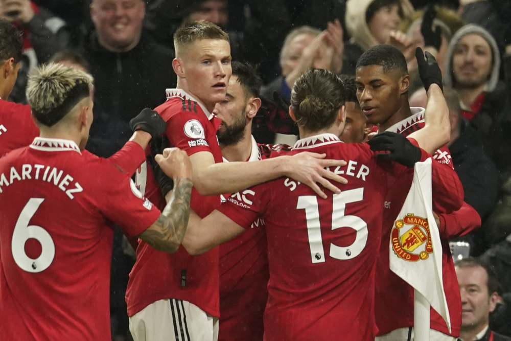 奠定基础的 奠定基础的